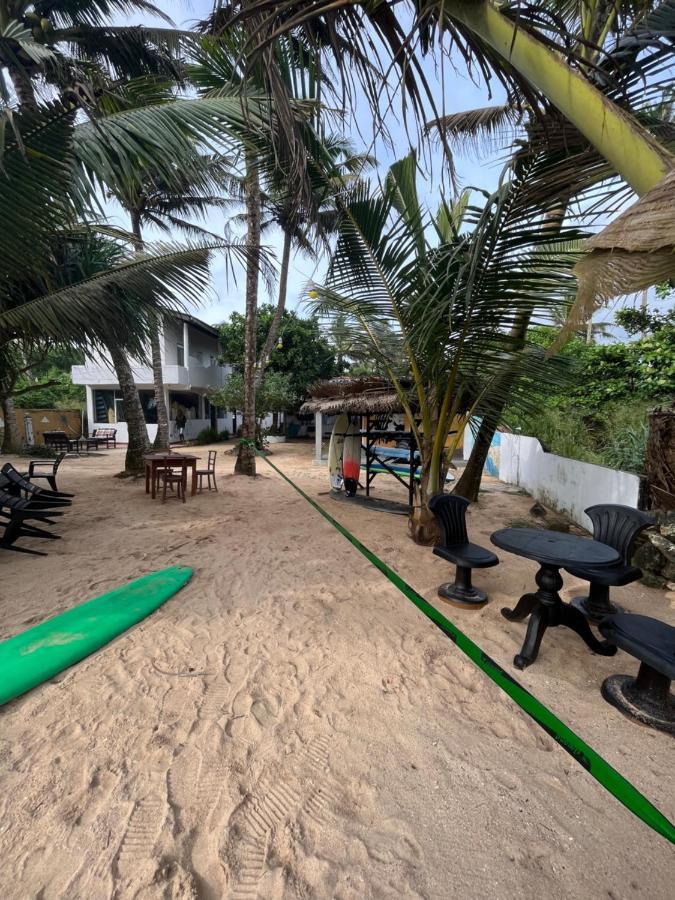 Sabine Holiday Resort And Restaurant Matara Buitenkant foto