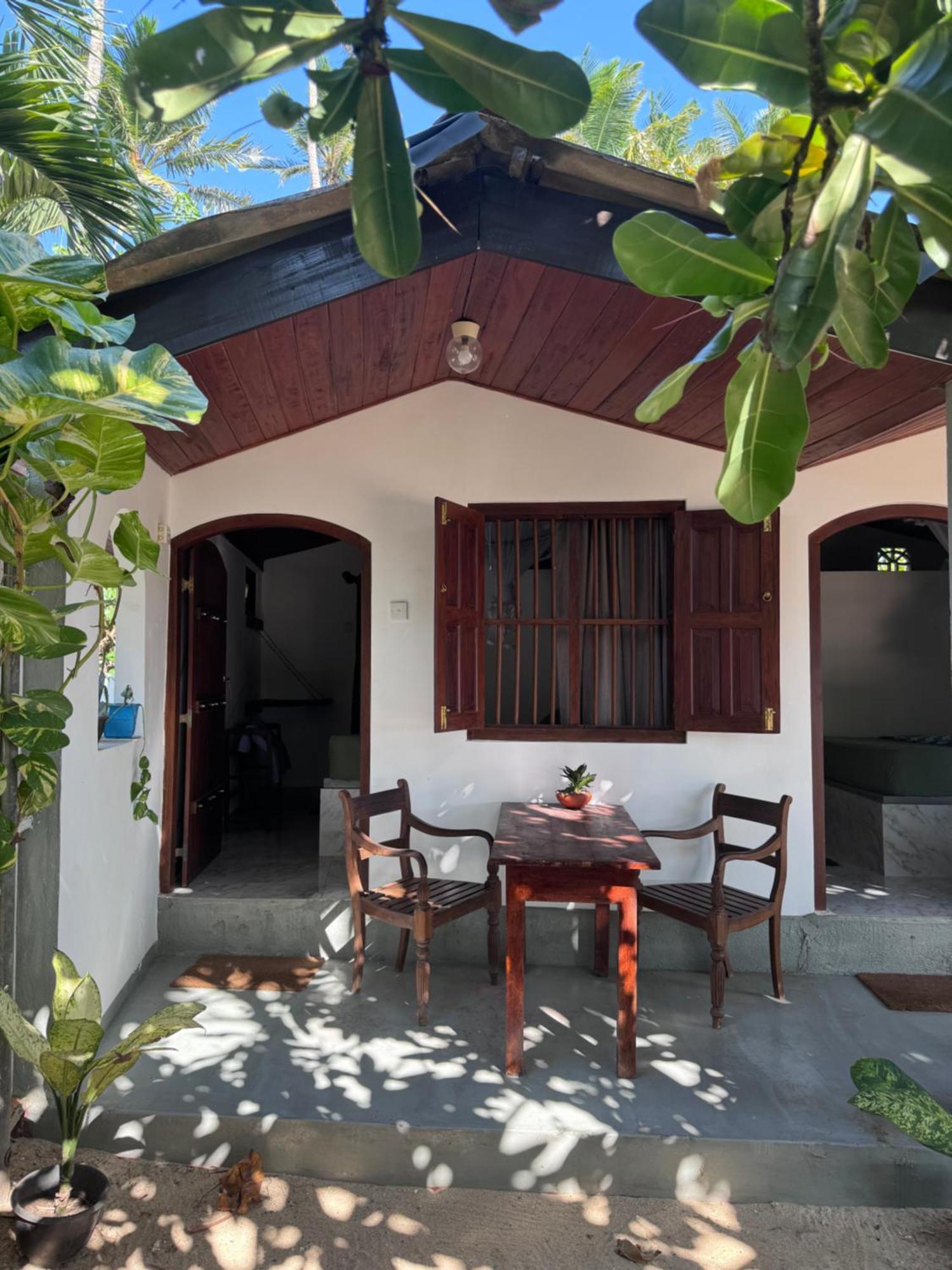 Sabine Holiday Resort And Restaurant Matara Buitenkant foto
